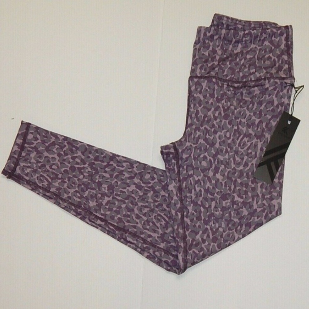 KYODAN WOMENS PURPLE LEOPARD LEGGINGS sz S NEW